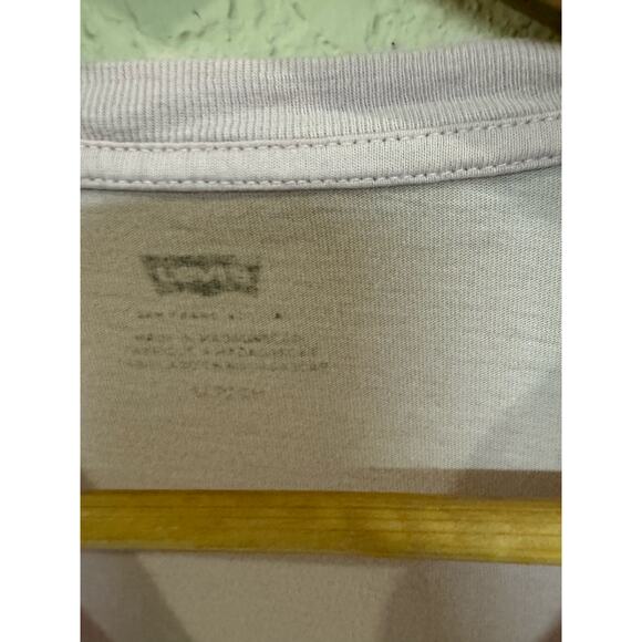 Levi's Flocked Logo Tee Shirt - Picture 5 of 5